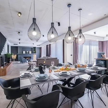 Villa Villa Petra Kastela