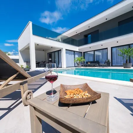 Villa Petra * Kaštela